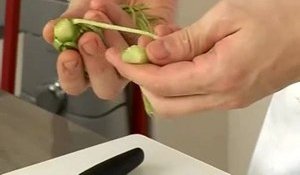 Technique de cuisine : Eplucher des asperges