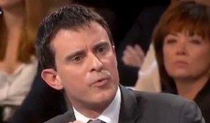 Bayrou : "Dans le rassemblement que nous devrons faire, Manuel Valls a toute sa place"
