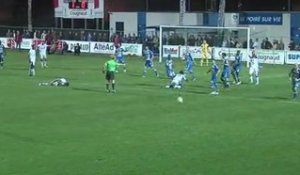 Le Poiré sur Vie Vendée Football - Chamois Niortais FC