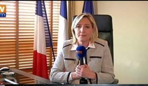 Le Pen sur la nomination Ayrault : "première rupture du contrat de confiance"