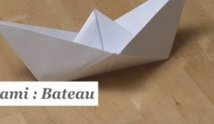 Origami : bateau en papier - HD