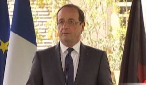 Discours du Président Hollande à l'ambassade de France à Kaboul