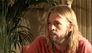 Foo Fighters interview - Nate Mendel and Taylor Hawkins (part 1)