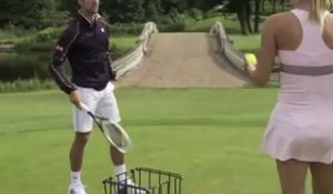 Djokovic vs Sharapova au tennis-golf