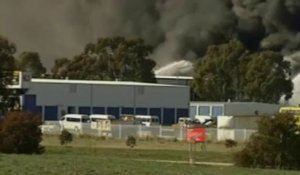 Dangereux incendie dans une usine en Australie