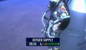 Felix Baumgartner Red Bull Stratos Live Jump (Replay)