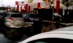Vidéo impressionnante de la mini-tornade près de Marseille