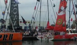 [VIDEO] Une petite virée près des bateaux du Vendée Globe