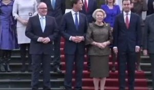 Le nouveau gouvernement des Pays-Bas prête serment