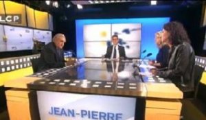 Reportages : Jean-Pierre Raffarin "fait confiance à Michèle Alliot-Marie"
