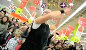 Flashmob Gangnam Style à Auchan Grande-Synthe le 15 décembre 2012