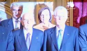 Italie: Mario Monti laisse la porte ouverte