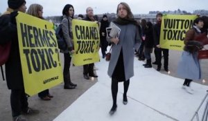 "Chanel toxic"... Greenpeace veut nettoyer la mode