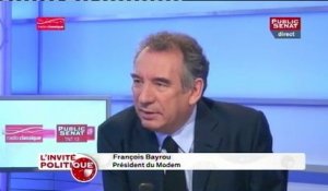 François Bayrou : "Nous sommes en train de vivre un crash au ralenti"