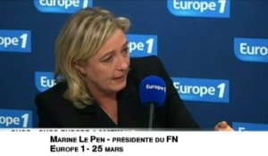 Le FN, "centre de gravité de la vie politique", estime Marine Le Pen