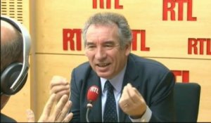 François Bayrou : "C'est à côté de la plaque !"