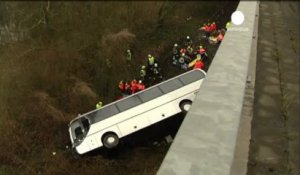 Belgique: cinq morts dans un accident de bus