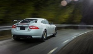 Jaguar XKR-S GT, en piste