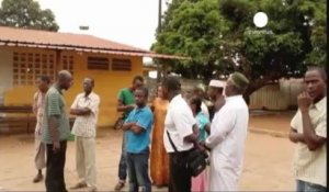 Guinée: cinq morts dans des affrontements entre...