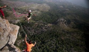 PAUSE 11- Base Jump