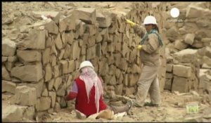 Pérou : une pyramide millénaire détruite par des...