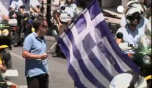 Des dizaines de milliers de fonctionnaires grecs dans...