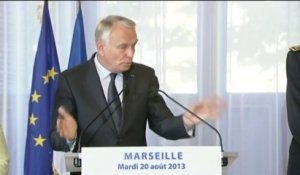 Ayrault à Marseille : "Nous dérangeons, nous sommes en train de secouer le cocotier"