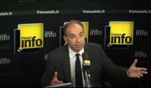 Roms : Jean-François Copé veut mettre Schengen "sur la table" - 24/09/2013