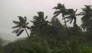 Inde: le cyclone Phailin a atteint la côte orientale du pays - 12/10