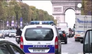 France : la chasse à l'homme se poursuit après les fusillades au journal Libération et à la Défense