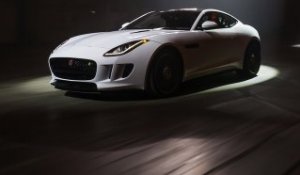 La Jaguar F-Type Coupe en action !