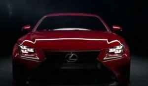 Lexus RC : le rouge est de mise dans son clip de promotion