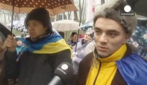 Ukraine: face-à-face musclé entre policiers et manifestants pro-européens