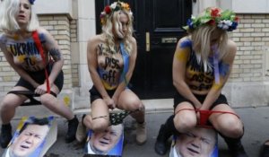 ZAPPING ACTU DU 02/12/2013 - Les Femen urinent sur le Président ukrainien