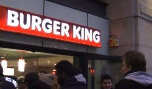 Ouverture du Burger King à Paris : "C'est du délire !"