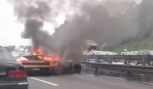 Trois Lamborghini détruites lors d'un accident de la route en Malaisie
