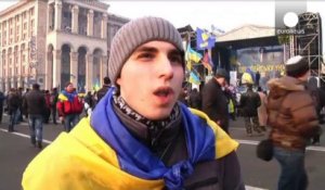 Ukraine : les manifestants pro-européens dénoncent l'aide de la Russie