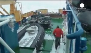 un brise-glace chinois au secours d'un navire prisonnier de l'Antarctique