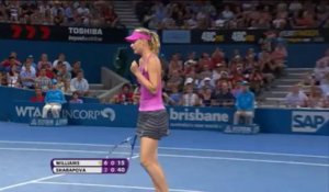 Brisbane - Williams domine encore Sharapova