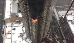 Spectaculaire incendie dans un gratte-ciel de New York