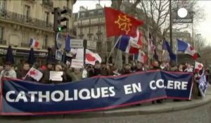 "Hollande démission !" dans les rues de Paris