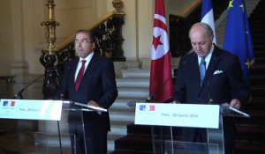 Entretien de Laurent Fabius avec son homologue tunisien Mongi Hamdi (26/02/2014)