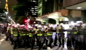 Opposés au Mondial de football, ils manifestent à Sao Paulo