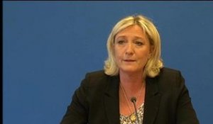 Le FN fusionne ses listes dans deux villes, annonce Marine Le Pen - 25/03