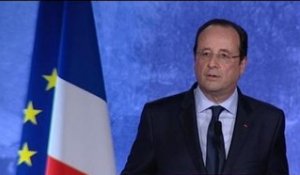 Hollande: "Le courage c'est de supporter sans fléchir" - 23/04