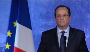 Hollande: "30 ans d'efforts" et "on n'en voit pas le sens" - 23/04