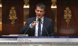 "J'assume ! Oui j'assume !" Manuel Valls défend son pacte de stabilité.