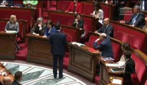 Le plan d'économies voté, Valls salue "un acte fondateur pour la suite du quinquennat"
