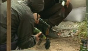 Ukraine : les séparatistes préparent barricades et cocktails molotov dans les rues de Sloviansk