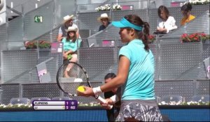 WTA Madrid - Li Na sort Flipkens